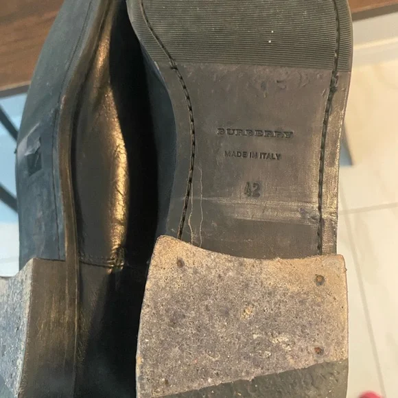 Burberry Riding Boots - Picture 7 of 8